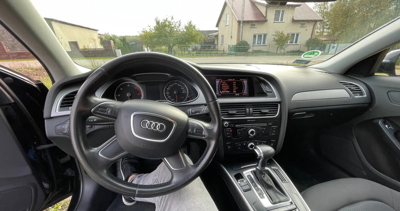 Audi A4 cena 34900 przebieg: 374160, rok produkcji 2012 z Góra małe 106